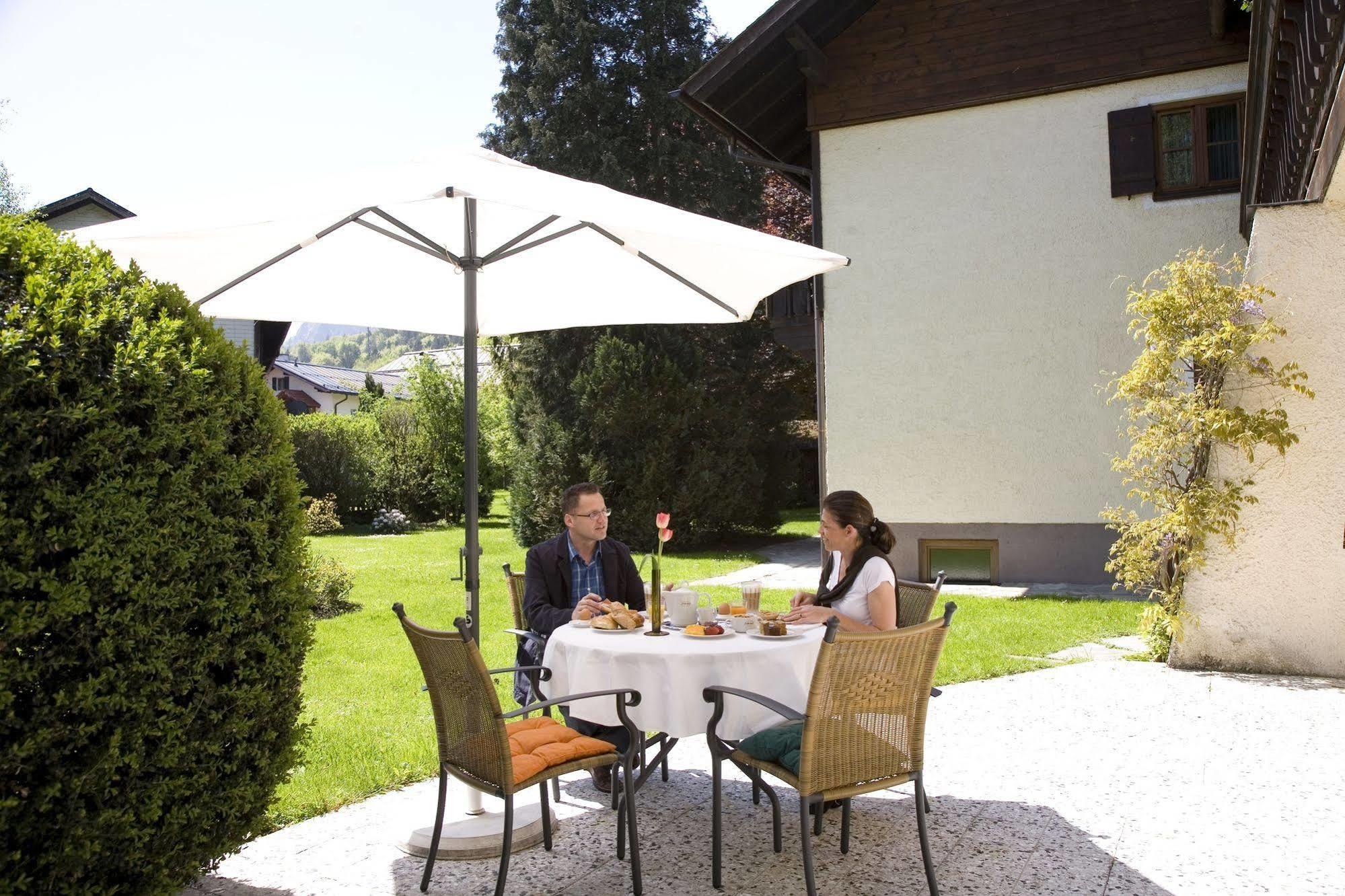 Garten - Hotel Sallerhof Grodig Exterior photo