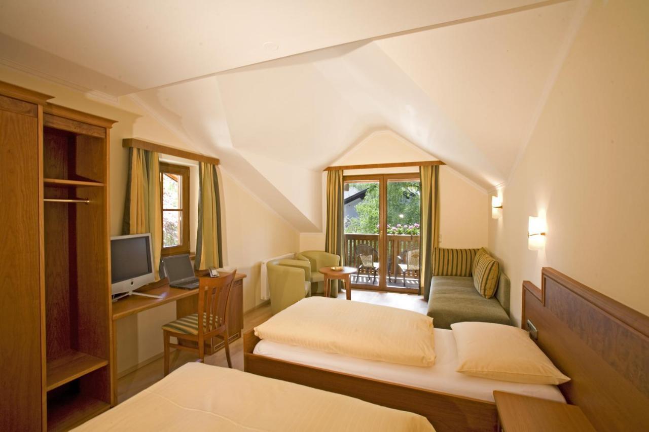 Garten - Hotel Sallerhof Grodig Room photo